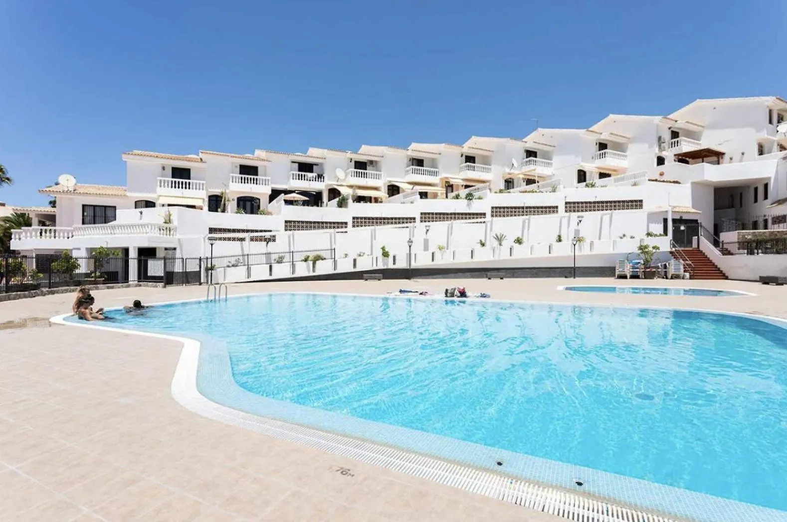 Apartament 3 Bdr Detached House In Chayofa 0*,